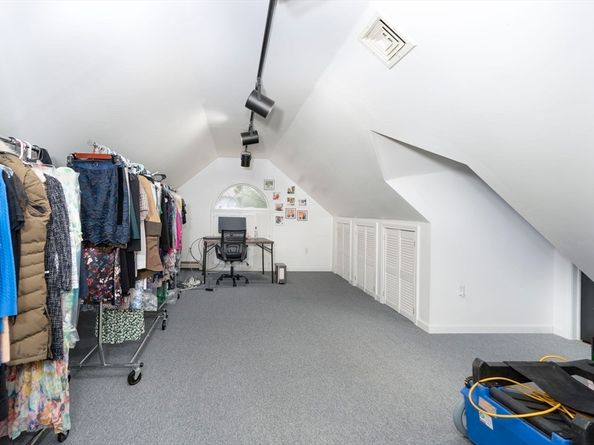 20 Albee Dr, Braintree MA 02184