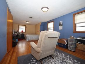 36 Davenport Rd, Needham MA 02494