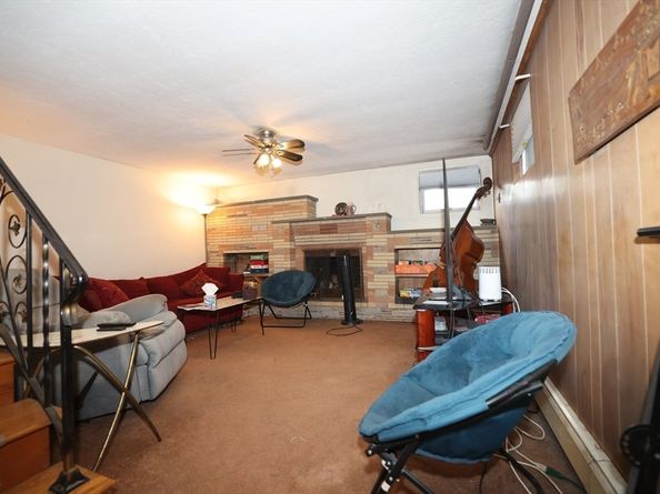 36 Davenport Rd, Needham MA 02494