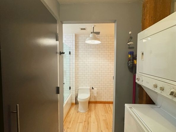 21 Wormwood St 218, Boston MA 02210