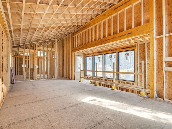 56 Seymour Street, Concord MA 01742