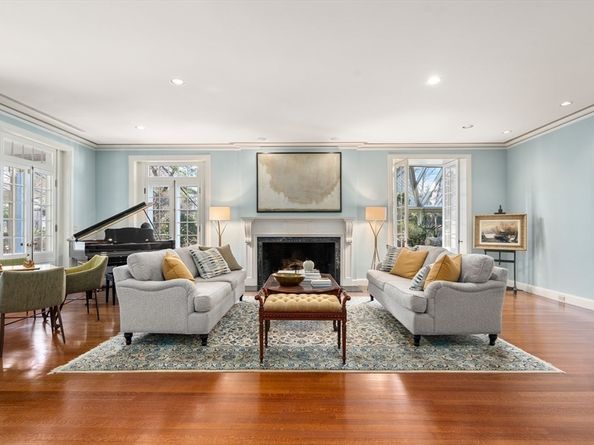 372 Warren Street, Brookline MA 02445