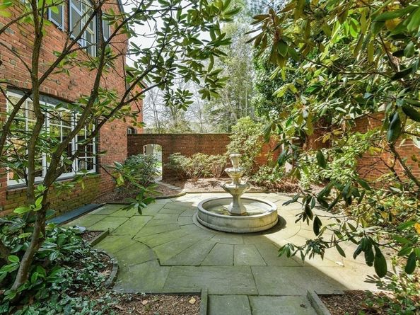 372 Warren Street, Brookline MA 02445