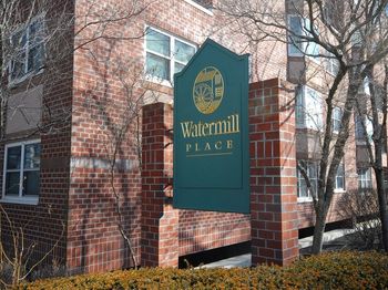 1 Watermill Place