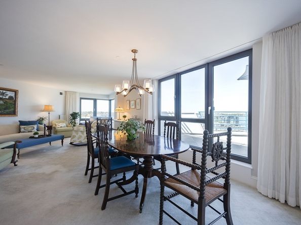 2001 Marina Dr 707, Quincy MA 02171