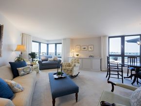 2001 Marina Dr 707, Quincy MA 02171