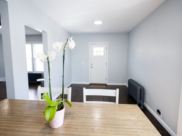 14 Fales St, Worcester MA 01606