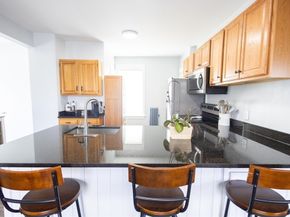 14 Fales St, Worcester MA 01606