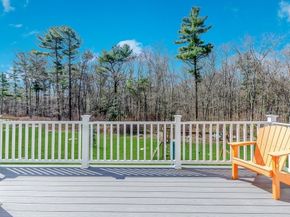 20 Split Rock Ln, Mattapoisett MA 02739
