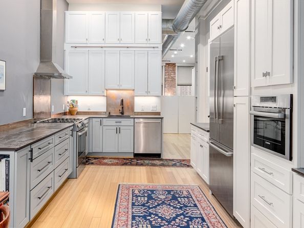 137-139 Pearl St 1, Boston MA 02110