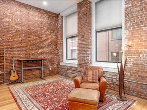 137-139 Pearl St 1, Boston MA 02110