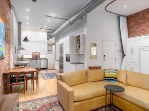 137-139 Pearl St 1, Boston MA 02110