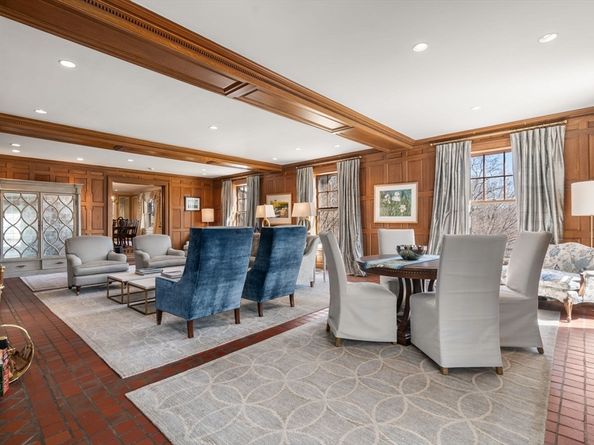 570 Bridge Street, Dedham MA 02026