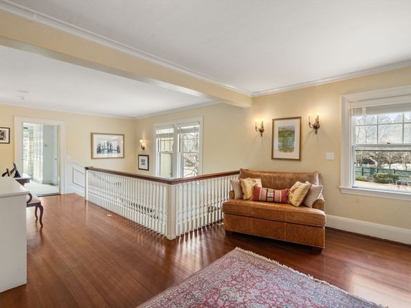 570 Bridge Street, Dedham MA 02026