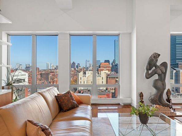 360 Newbury St 709/710, Boston MA 02115
