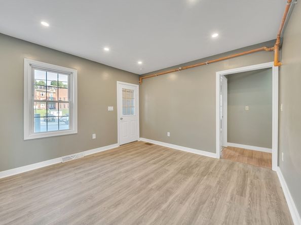 44-46 Oliver St, Fitchburg MA 01420