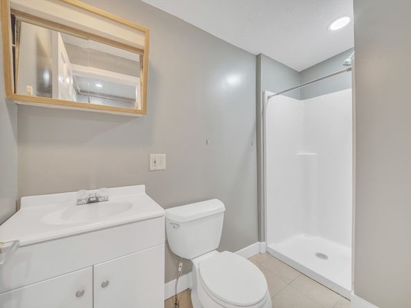 44-46 Oliver St, Fitchburg MA 01420