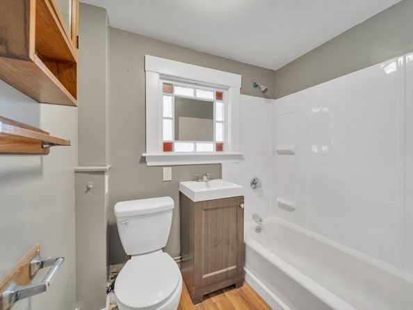 44-46 Oliver St, Fitchburg MA 01420