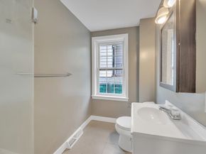 44-46 Oliver St, Fitchburg MA 01420