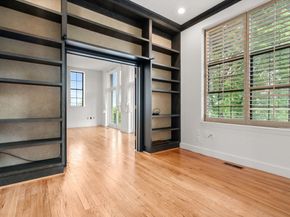 227 Summit W207, Brookline MA 02446