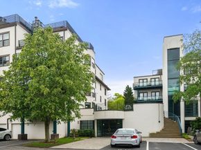 227 Summit W207, Brookline MA 02446