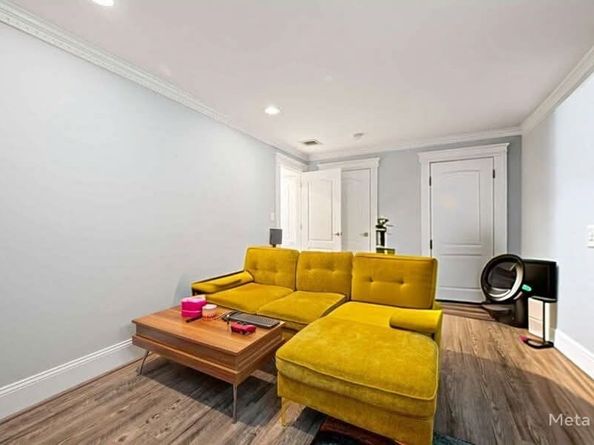 8 Mohawk St. 1, Boston MA 02127