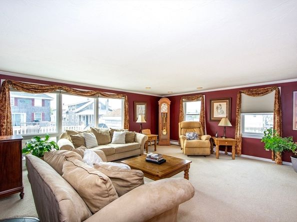 25 11th Road, Marshfield MA 02050