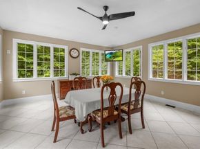 12 Breton Road, Upton MA 01568