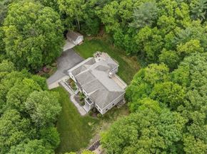 12 Breton Road, Upton MA 01568