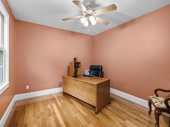 12 Breton Road, Upton MA 01568