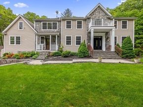 12 Breton Road, Upton MA 01568