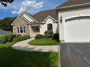 894 Liberty St 2, Braintree MA 02184
