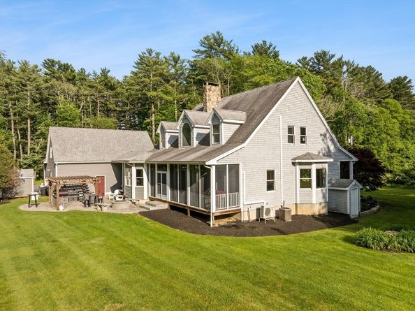162 Plympton St, Middleboro MA 02346