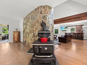 162 Plympton St, Middleboro MA 02346