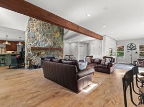 162 Plympton St, Middleboro MA 02346