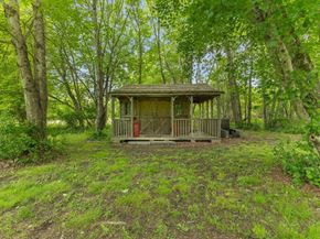 162 Plympton St, Middleboro MA 02346