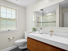 11 Scotch Pine Cir, Wellesley MA 02481