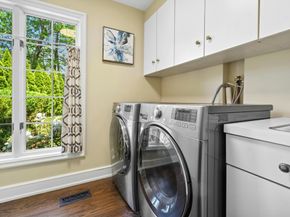 11 Scotch Pine Cir, Wellesley MA 02481