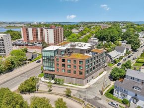 57 Quincy Shore Dr PH South, Quincy MA 02171