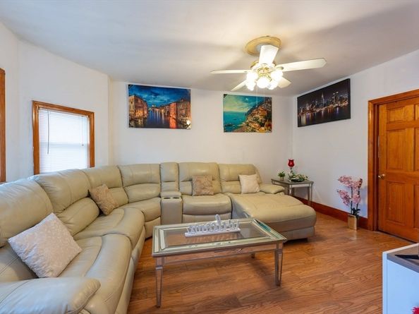 12 Charles St, Brockton MA 02301