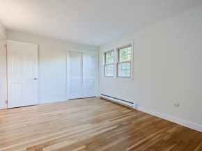 327 Singletary Ln, Framingham MA 01702