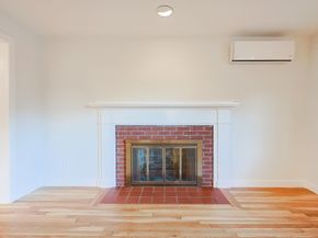 327 Singletary Ln, Framingham MA 01702