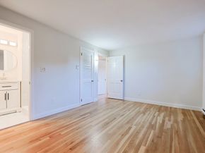 327 Singletary Ln, Framingham MA 01702