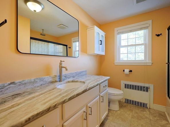 7 Madden Ave, Milford MA 01757