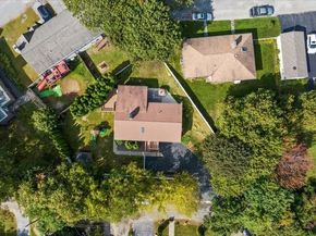 31 Crane St, Worcester MA 01604