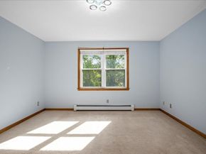 31 Crane St, Worcester MA 01604