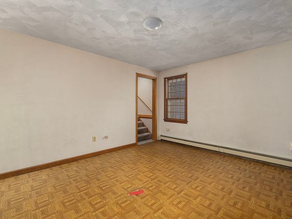 40 Union St, Blackstone MA 01504