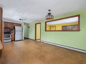 40 Union St, Blackstone MA 01504