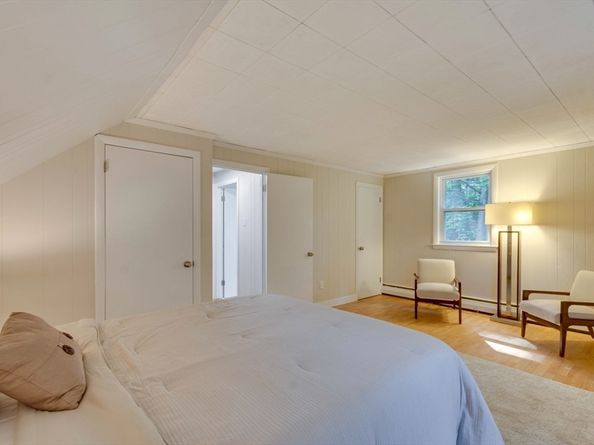 215 Blue Hill, Westwood MA 02090