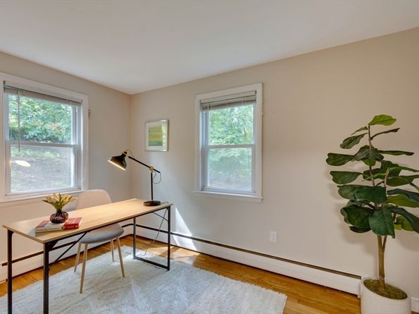 215 Blue Hill, Westwood MA 02090